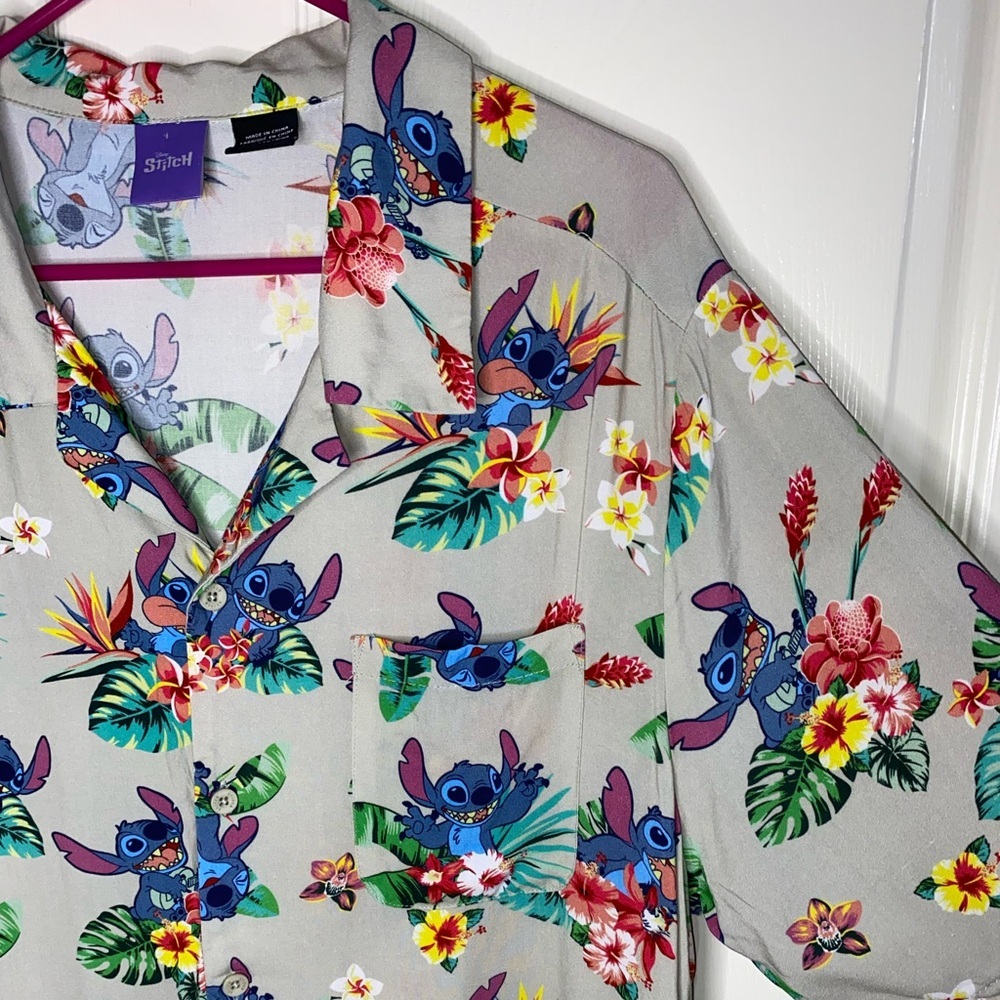 Disney Stitch Hawaiian Shirt Mens Large Rayon Tropical Button-Up, Cool Dad - Picture 1 of 11